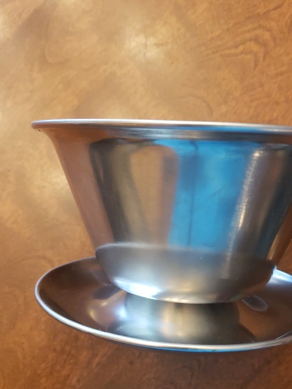 Vtg Leonard Stainless Steel Serving Bowl with Attached Base - Silver